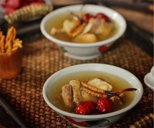冬蟲夏草只有中國人吃嗎？冬蟲夏草的藥用價值全球范圍內都受到認可